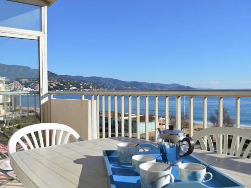 Appartement Le Lavandou, 3 pièces, 6 personnes - FR-1-251-374 Le Lavandou france