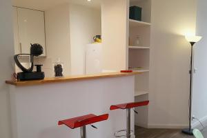 Appartement Le LAZARET 1er étage 51 Rue de Suez 13007 Marseille Provence-Alpes-Côte d\'Azur