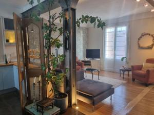 Le Loft 1936 : centre-ville + parking privé