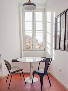 Appartement Le Loft - Appartement moderne en centre ville 2 lieu dit le pont neuf 84100 Orange Provence-Alpes-Côte d\'Azur