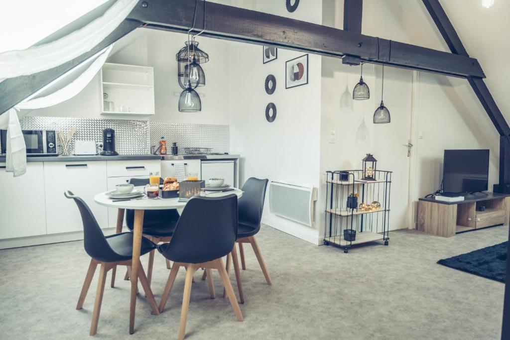 Le loft superbe studio avec stationnement gratuit 39 Rue de la République, 59430 Dunkerque