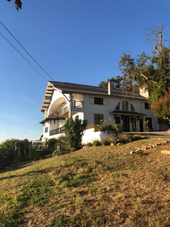 Le logis de Colette Gîte indépendant dans grande villa Pin-Franc, 33410 Cadillac