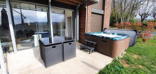 Le Lumineux avec Jacuzzi Privatif et parking privé
