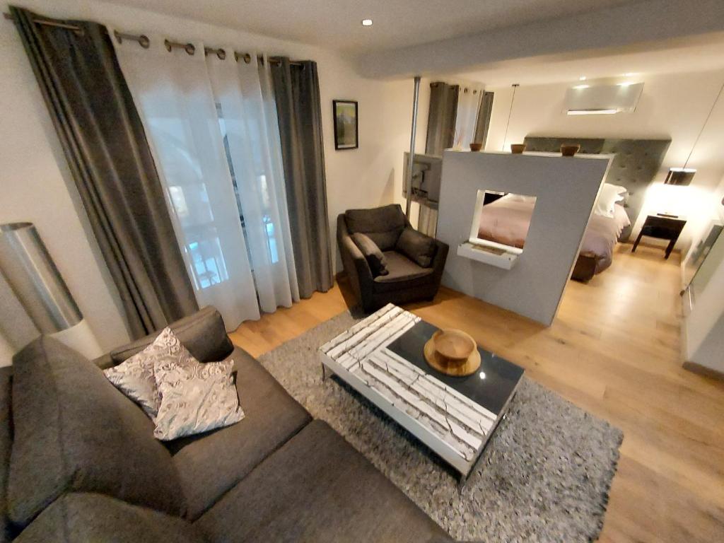 LE LYS D'OR - cosy et proche lac, balcon terrasse 74000 Annecy