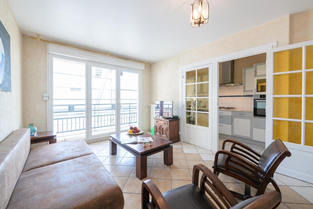 Appartement Le Mail 2 - Fairytale Factory 3 Mail de l'Europe 91240 Saint-Michel-sur-Orge