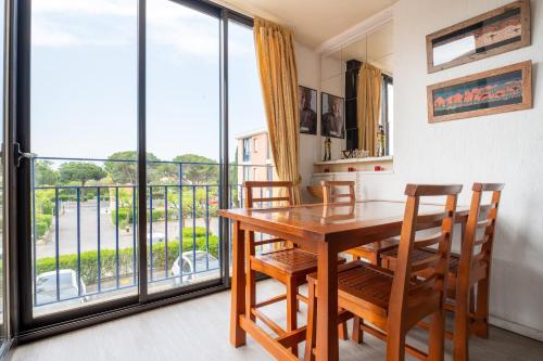 Le Maniola - Apt 3e 350m de la plage
