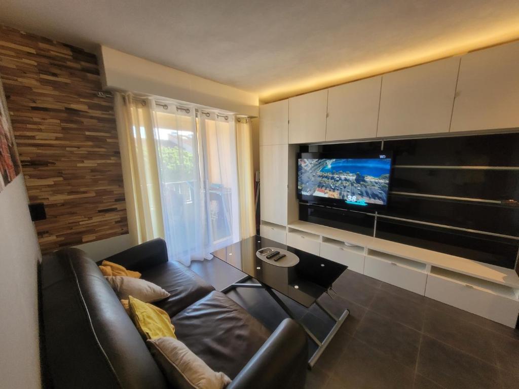 Appartement Le Mario - Lagon Bleu - Wi-Fi 407 Rue Gustave Bret 83600 Fréjus