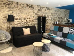 Appartement Le MasDinina Superbe studio entièrement rénové Rue des Aires 30580 Seynes Languedoc-Roussillon