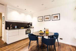 LE MAY AP4338 By Riviera Holiday Homes