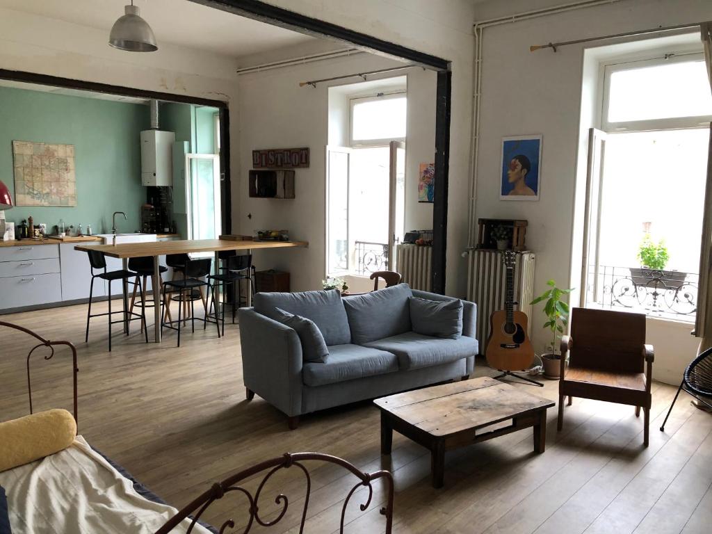 Le Mazenod - Appartement avec balcon et parking 13002 Marseille