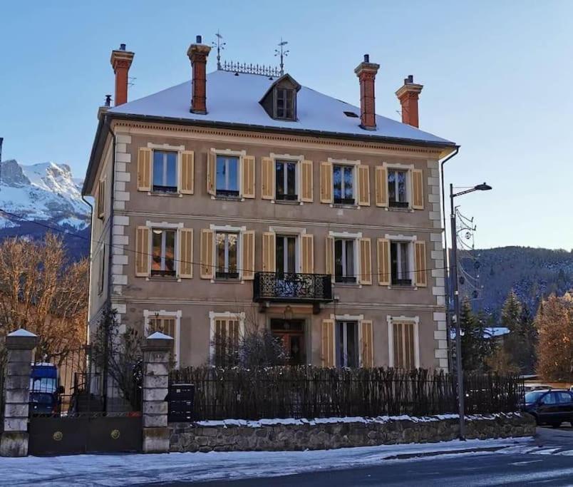 Appartement ® Le Mexicain - Superbe T3 / Barcelonnette centre 1 Avenue de Nice 04400 Barcelonnette