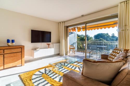 Le Mistral - Appt avec deux balcons à Cannes