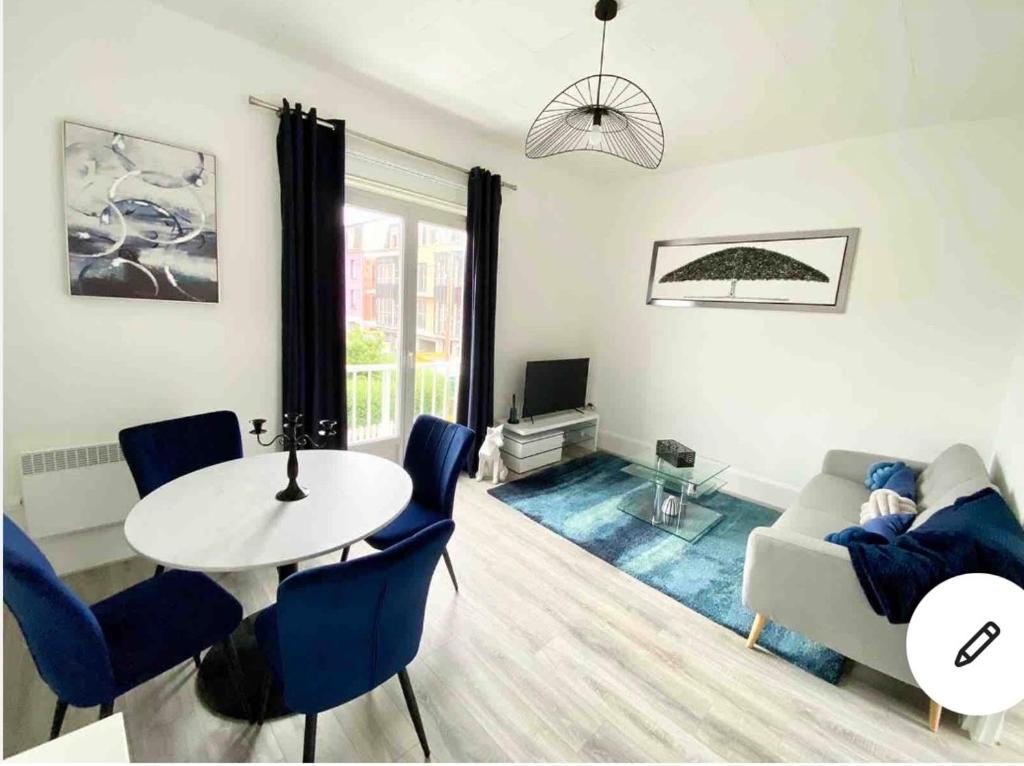 Appartement Le Modern'Blue entre centre ville et plage 17 Rue de la République 80350 Mers-les-Bains