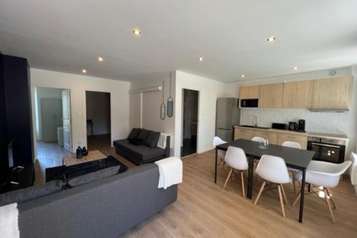 Le Modern Design