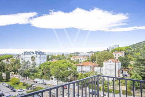 Appartement Le Molière - Cannes Montfleury - 2 pièces - Terrasse 4 Avenue Selvosa 06400 Cannes Provence-Alpes-Côte d\'Azur