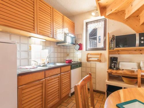 Appartement Appartement Le Monêtier-les-Bains, 3 pièces, 6 personnes - FR-1-330F-154 Serre Chevalier -  - Le Monêtier-les-Bains