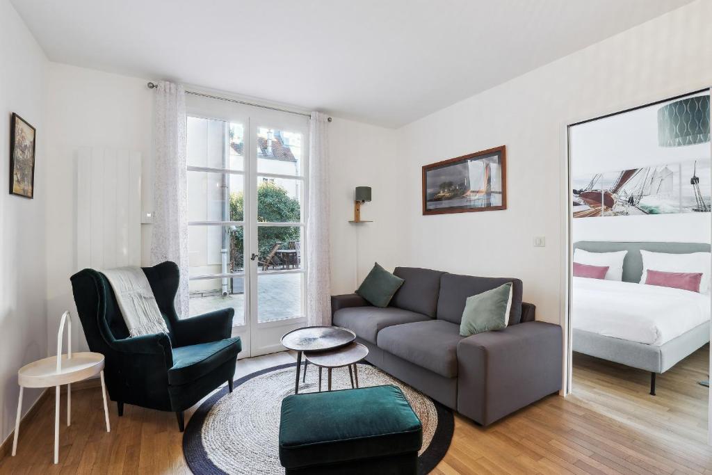 Appartement Le Montesquieu 20 Rue des États Généraux 78000 Versailles