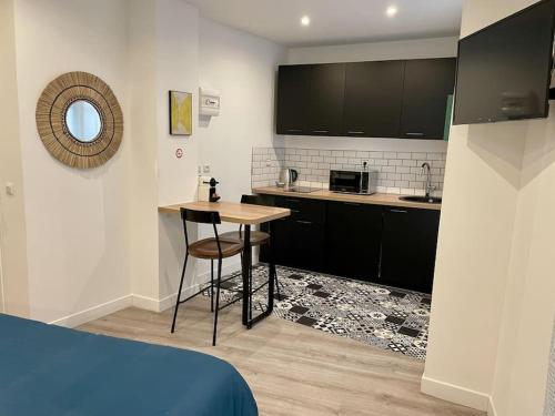Le Moulin 3 - Appartement Tout Confort Centre Ville - Beziers - Wifi - Tv connecté