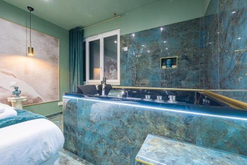 Le Musée d’Aphrodite / JACUZZI