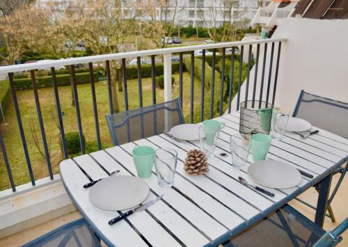 LE MYCONOS, Studio à 5 mn des plages, wi-fi,Parking privé