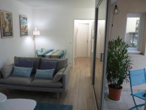 Appartement Le nid de la Mouette Résidence La Réale Bâtiment A Quai Jacques Cartier 66700  Argelès-sur-Mer Languedoc-Roussillon