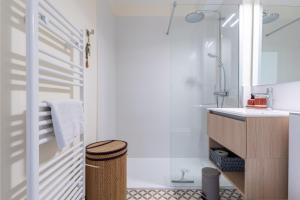 LE NID DES CEDRES - Magnifique Studio terrasse Montplaisir