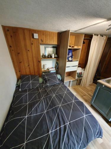 Le Nid, petit studio près du centre historique