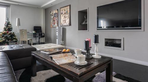 Le Notre Dame - Luxury Apartment with Seine View