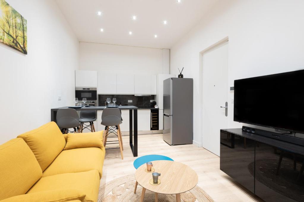 Appartement Le Notre Dame - petit cocon dans Lyon 6ème 32 rue Notre Dame 69006 Lyon