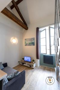 Appartement Le P'ti Pau - Centre de Pau - Appartement lit double 10 Rue Lapouble 64000 Pau Aquitaine