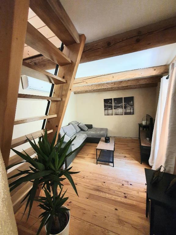 Appartement Le p'tit coin 18 Rue Anatole France 84430 Mondragon