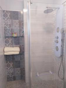 Le Palais du Tropique appartement vue mer 5é étage avec ascenseur