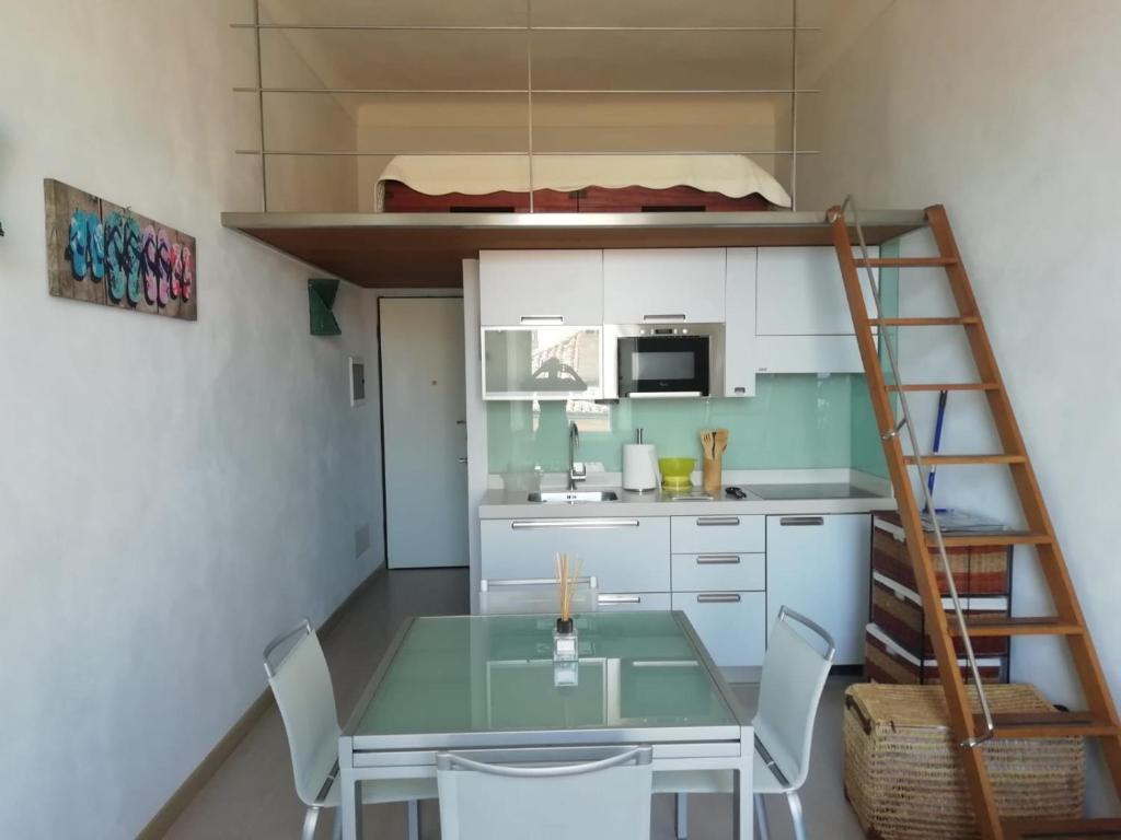 Le Palmaro interno n.10 , piano 3 Rue Saint Michel,21, 06500 Menton
