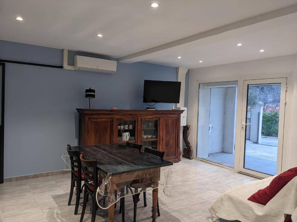 Appartement Le Panier -les instants Charline 4 Chemin du Vallon de l'Eurre 13500 Martigues