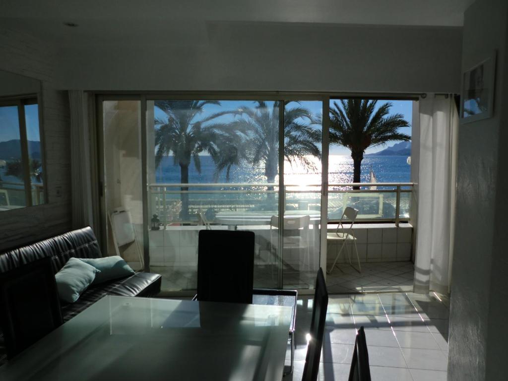 Le Panoramer Sea View 26 Boulevard Jean Hibert, 06400 Cannes