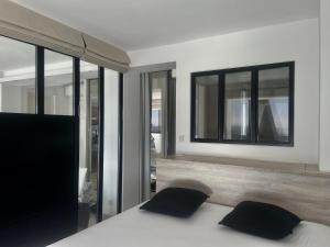 Le Panoramique, P2 vue sur mer, clim, centre ville, WIFI