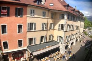 Le Paquier 9 The charm in the heart of the Old Town 150m from the Lake