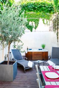 Appartement Le Patio Carreterie - Maison chaleureuse avec Jacuzzi Extérieur Privatif - Primée pour sa déco 152 bis rue carreterie 84000 Avignon Provence-Alpes-Côte d\'Azur