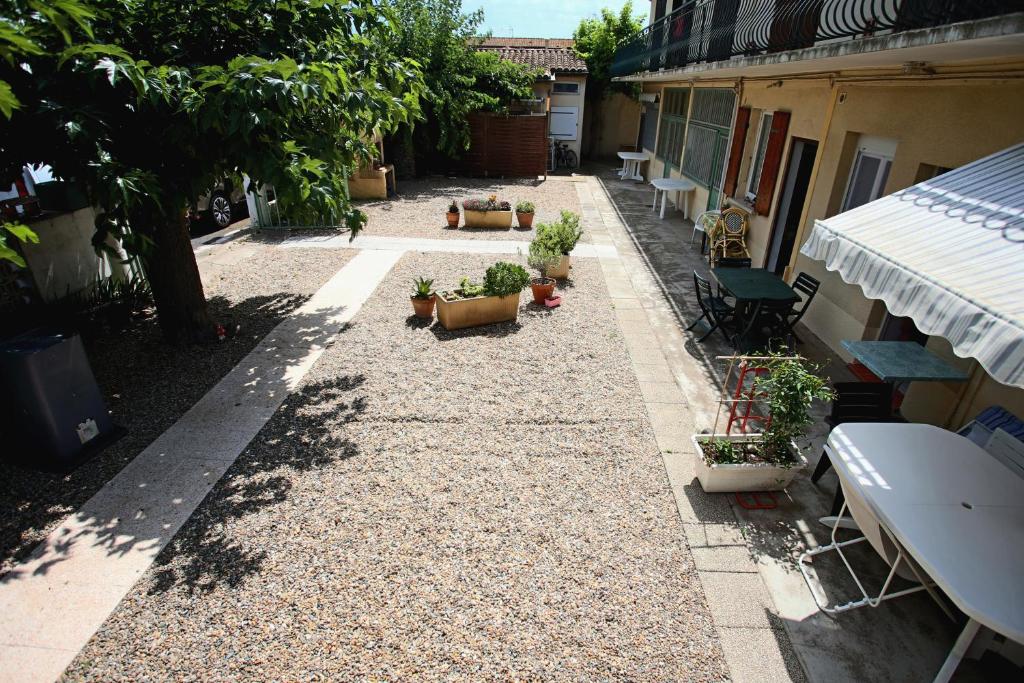 Appartement Le Patio Grau d'Agde app 1 CH proche plage et commerces 8 Impasse Jean Jaurès 34300 Le Grau-dʼAgde