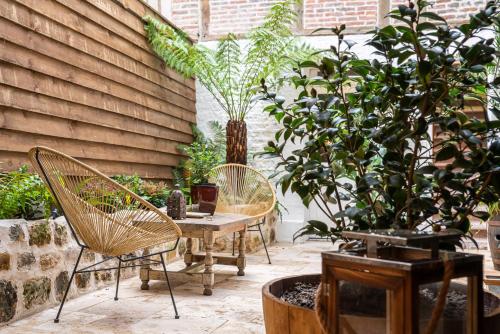 LE PATIO / les suites romantiques du grenier à sel