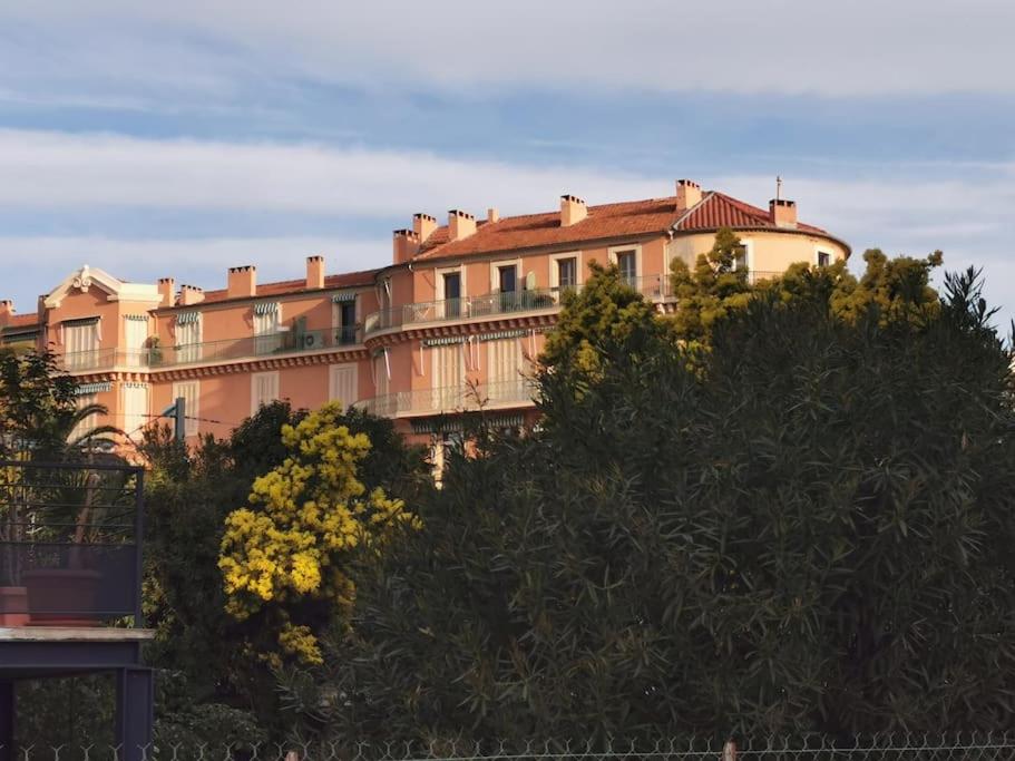 Le Pavillon Bâtiment A 113 Rue Georges Clemenceau, 06400 Cannes