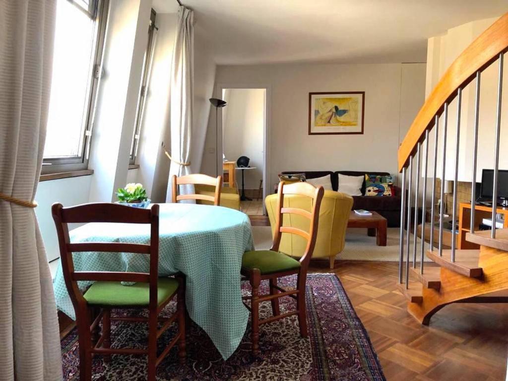 Appartement Le Penthouse Thorigny 5 Place de Thorigny 75003 Paris