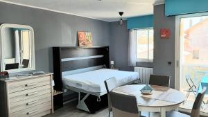 Le Petit Bleu de Didonne 28m2 150 m de la plage avec balcon