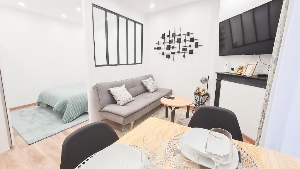 Appartement Le Petit Cosy /Proche Disney - Paris / wifi - Netflix 30 Rue de la Coulommière 77100 Meaux