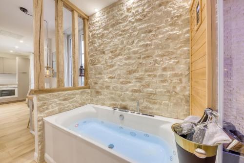 Le Petit Paris - Cocon & Spa & Sauna