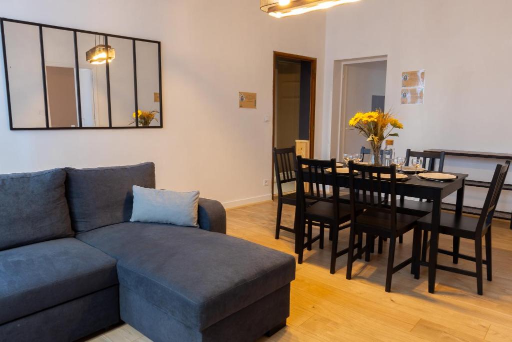 Appartement Le Petit Plume, 5 minutes du Zoo de Beauval 7 Rue Championnerie 41110 Saint-Aignan