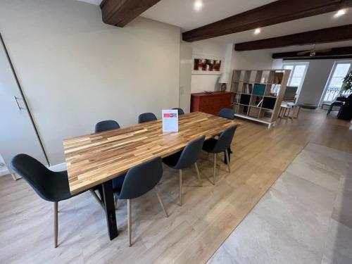 Le Petit Potet : 100 m², 6 Prs, 3 Ch, Centre histo