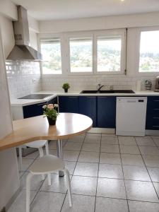 Appartement Le petit vosgien 2ème etage porte  de droite 34 Rue Jean-Baptiste Saulcy 88400 Gérardmer Lorraine