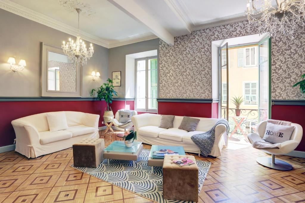 Appartement Le Philibert - SPLENDID, 6 BEDROOMS, 12P, ALL RENOVATED, PORT, A/C 16 Rue Emmanuel Philibert 06300 Nice