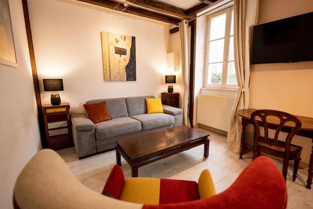 Appartement Le pied à terre 2 Rue de la Petite Armée 18000 Bourges